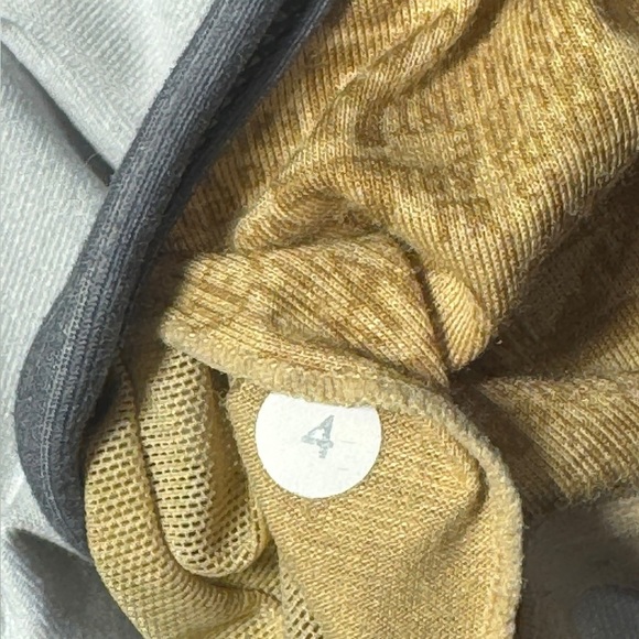 Lululemon Power Y Tank *Everlux Black and white Size 4 - Picture 11 of 12